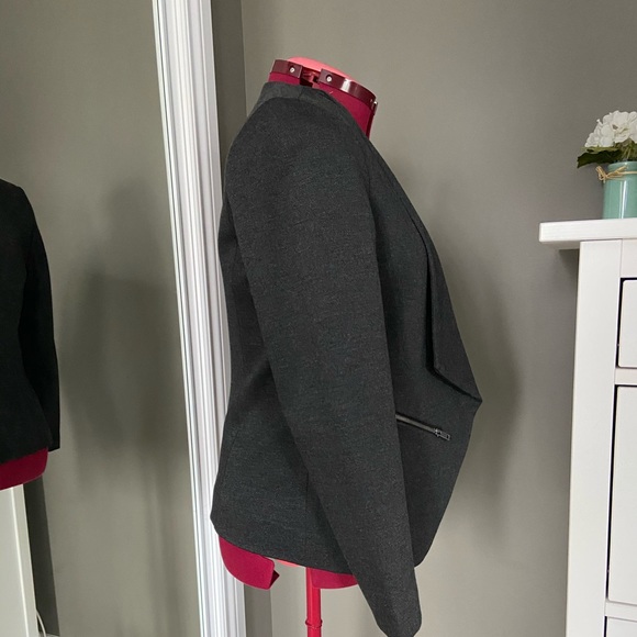 NWOT Reitmans Blazer - Picture 2 of 6